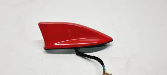 Nissan Qashqai J12 Aerial GPS antenna 282086TL1A 282286UA0B