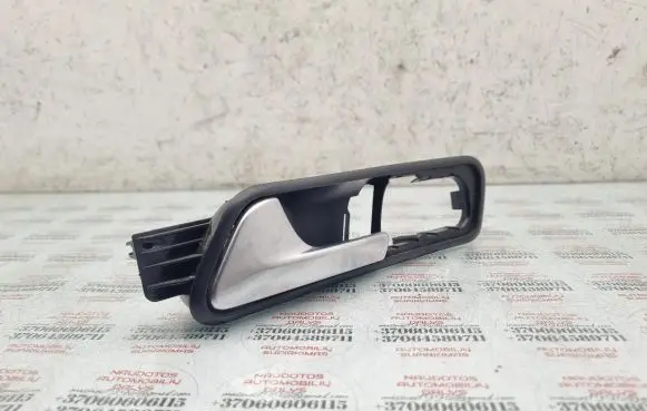 Volkswagen Touran I Front door interior handle 1T1837113D