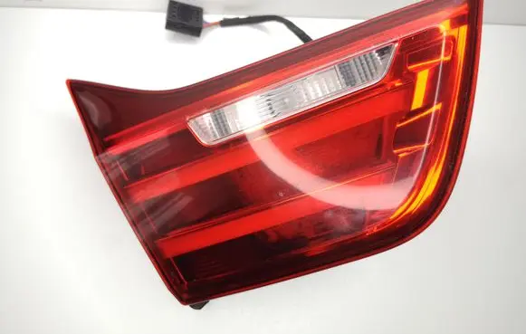 BMW 4 F36 Gran coupe Tailgate rear/tail lights 7296101