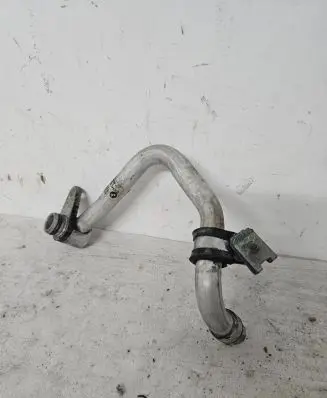 BMW 5 GT F07 Engine coolant pipe/hose 7592400