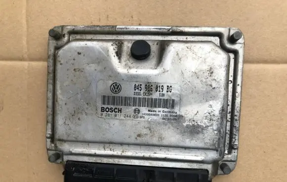 Seat Ibiza III (6L) Engine control unit/module 045906019BG