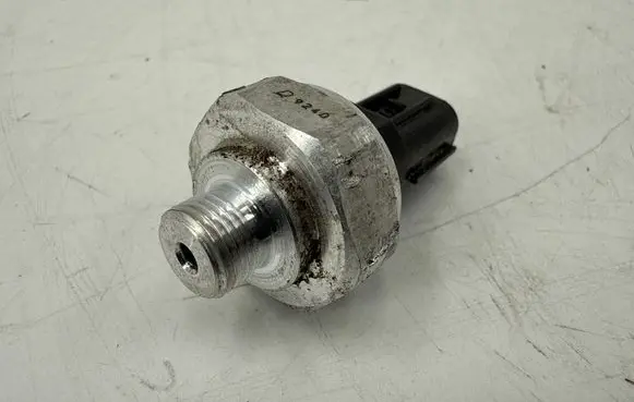 Air conditioning (A/C) pressure sensor
