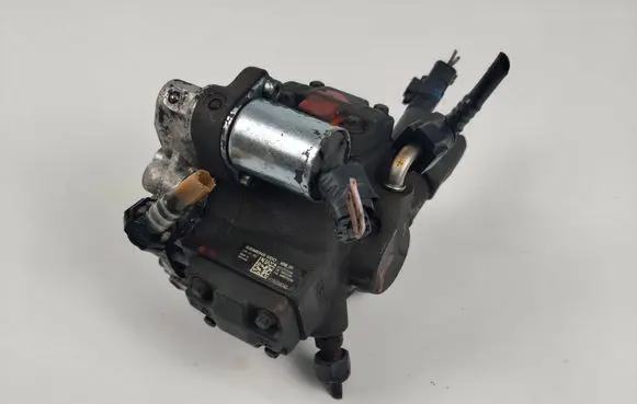 Ford Kuga I Fuel injection high pressure pump 9685705080 A2C27100268