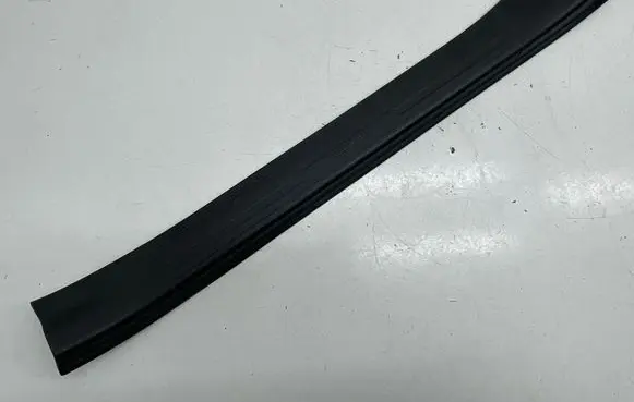 Subaru Forester SK Front sill trim cover 94060SJ030
