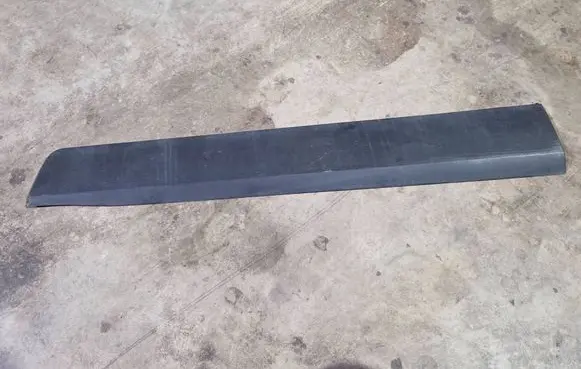 Opel Crossland X Front door trim (molding) 13482097