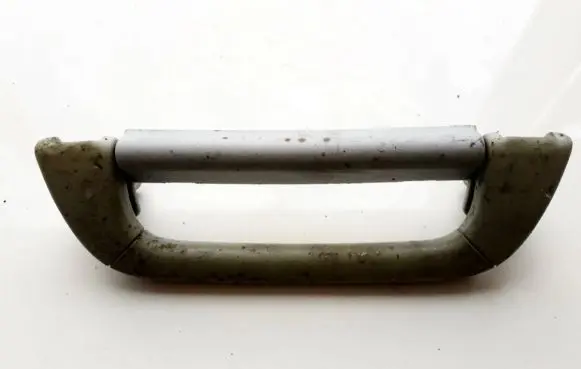 Mercedes-Benz S W220 Front interior roof grab handle 2208100551