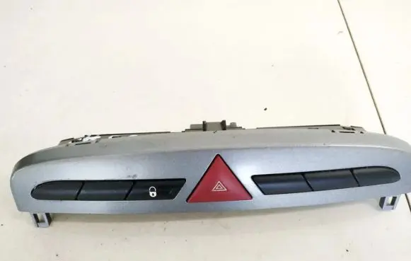 Peugeot 308 Hazard light switch 706300