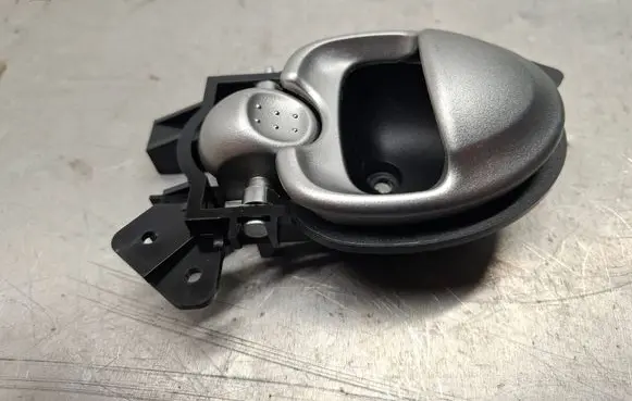 Mitsubishi i-MiEV Rear door interior handle 