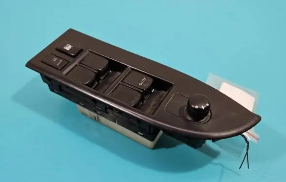 Suzuki Grand Vitara II Electric window control switch IMPRK1362028
