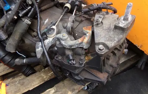 Ford Mondeo MK IV Manual 6 speed gearbox BG9R7002ECA BIEGOW
