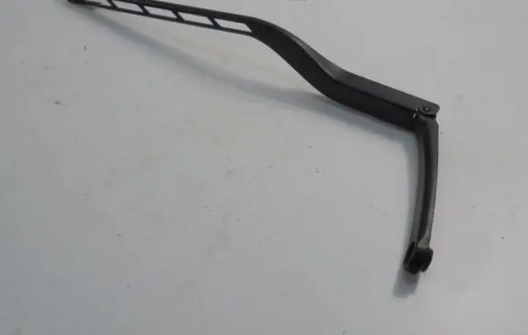 Audi A3 S3 A3 Sportback 8P Front wiper blade arm 8P1955407A