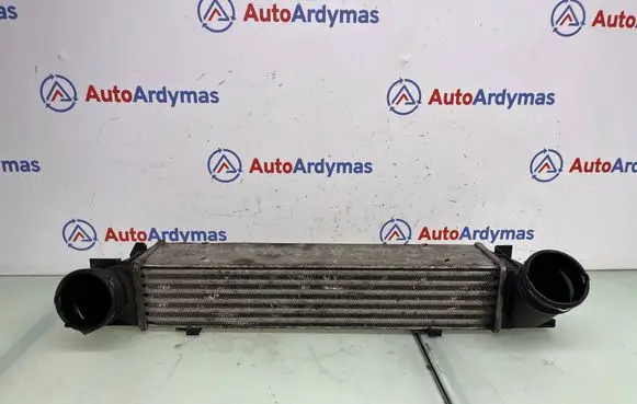 BMW 3 E90 E91 Intercooler radiator 7800680 17517800680