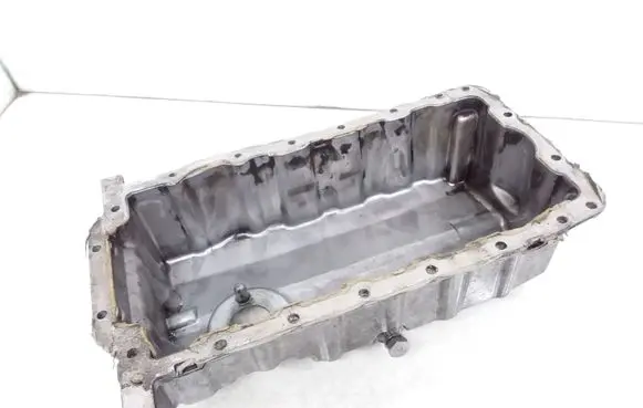 Oil sump