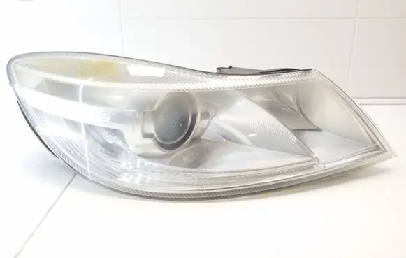 Skoda Octavia Mk2 (1Z) Headlight/headlamp 1Z1941016G 7L6941329B 5DV00961000