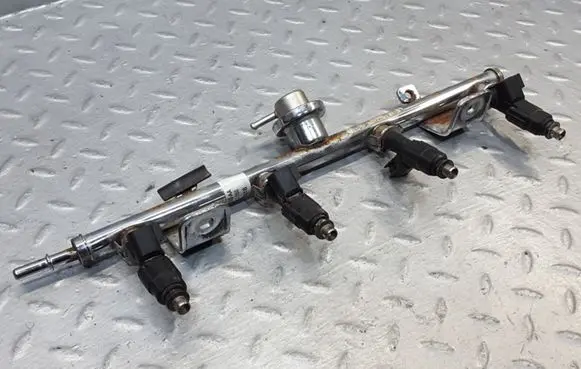 Fuel injectors set