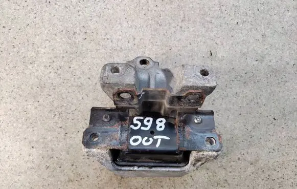 Mitsubishi Outlander Engine mount vacuum valve