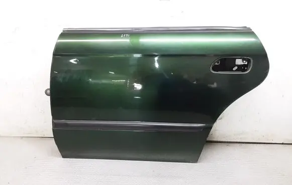Subaru Outback Rear door