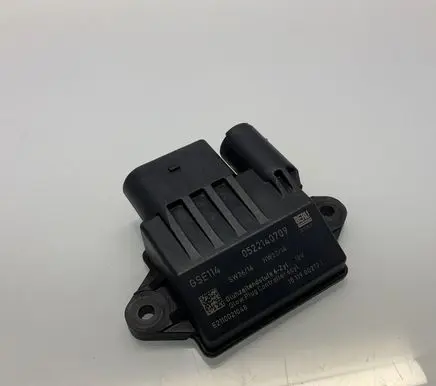 Mercedes-Benz E W211 Glow plug pre-heat relay