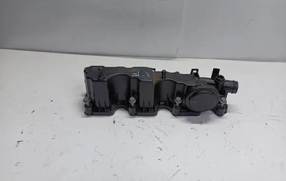Jaguar XF X250 Rocker cam cover G4D36J014AD