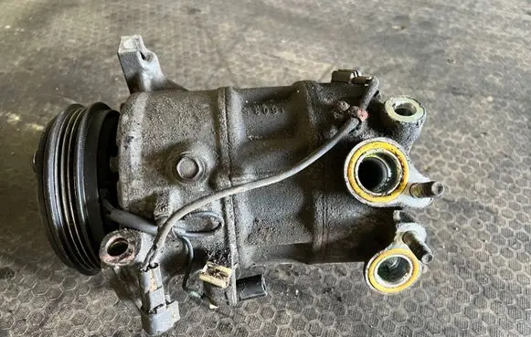 Volvo V70 Air conditioning (A/C) compressor (pump) 315453
