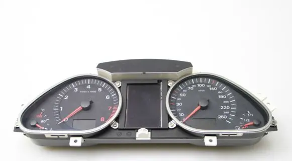 Audi A6 S6 C6 4F Speedometer (instrument cluster) 4F0920900M