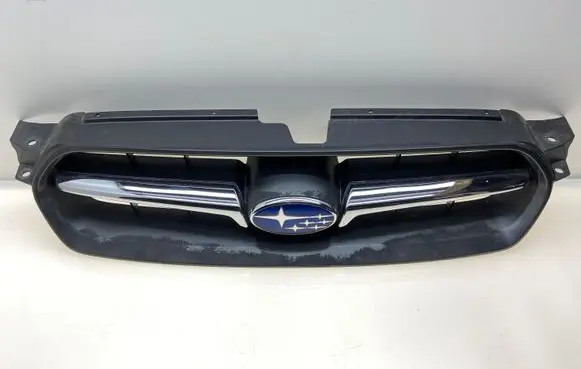 Subaru Legacy Front bumper upper radiator grill 91121AG010 91121AG