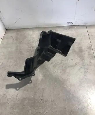 Mitsubishi L200 Intercooler air guide/duct channel 5211A301