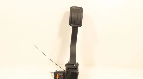 Peugeot 408 II Accelerator throttle pedal 9836042080