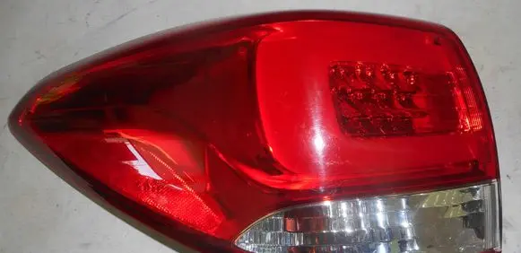 KIA Carens III Rear/tail lights 92401A4110