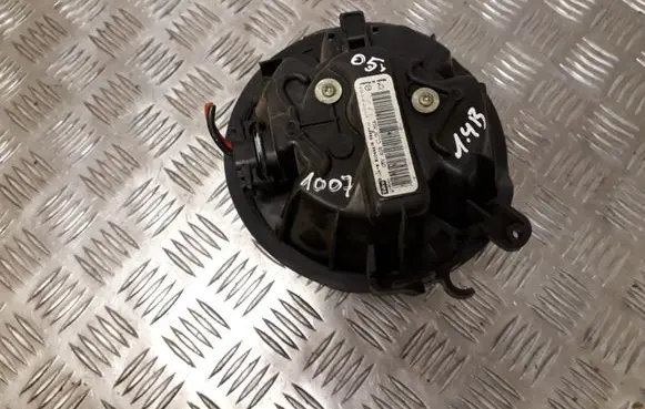 Peugeot 1007 Heater fan/blower N104467H