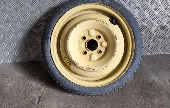 Toyota Yaris Verso R14 spare wheel