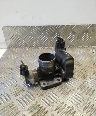 Toyota Corolla E120 E130 Throttle valve 1911624 1923002010