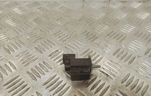 Volvo V40 Turbo solenoid valve 70051502 31339879