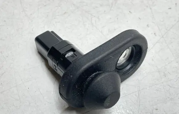 Toyota Land Cruiser (J150) Front door sensor 
