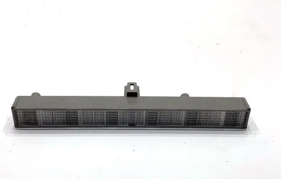 Toyota Yaris Third/center stoplight 8157005100