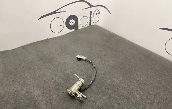 Mercedes-Benz A W177 AdBlue injector 208995377R J236404494 A2C39941900