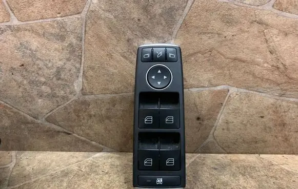 Mercedes-Benz GLS X166 Electric window control switch A1669054400