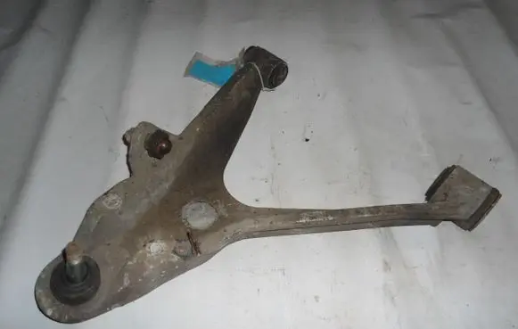 Chevrolet Corvette C5 Front lower control arm/wishbone