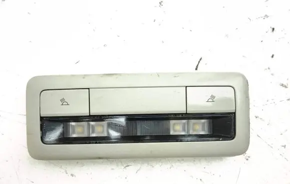 Mazda CX-30 Rear seat light