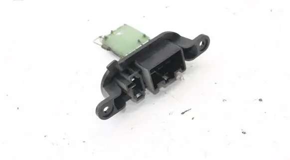 Opel Movano B Heater blower fan relay A51004200