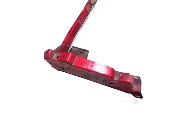 Radiator support slam panel bracket