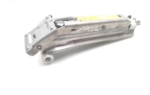 Audi A6 S6 C6 4F Lift Jack 4F0011031