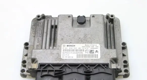 Peugeot 2008 I Engine control unit/module 9807885980