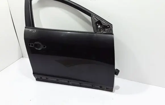 Door (2 Door Coupe)