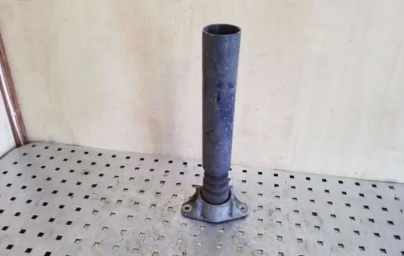 Mazda 3 II Front shock absorber mounting bracket 8N615K570AA