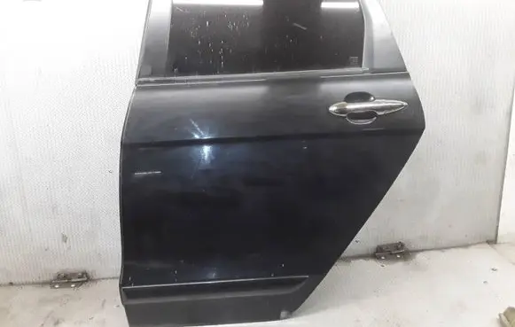 Honda FR-V Rear door