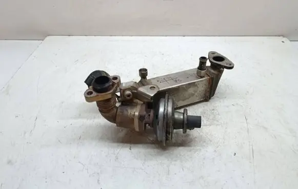 BMW X3 E83 EGR valve cooler 7805717