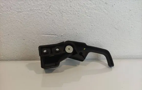 Volkswagen PASSAT B6 Engine bonnet (hood) release handle 3A1823533CAREWAY