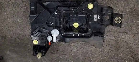 Peugeot 3008 II AdBlue liquid reservoir p1001677