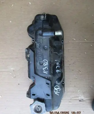 Fiat 500 Rocker cam cover 4381873